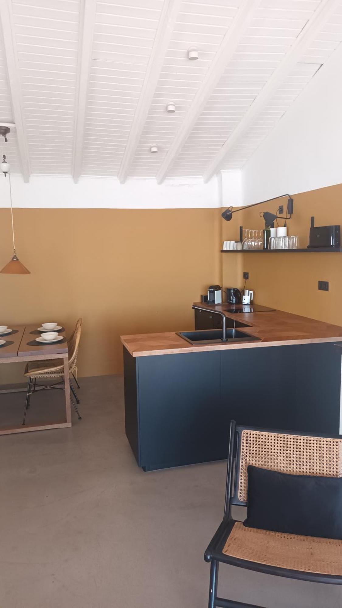 Playa 45, First Line Beach House マラガ エクステリア 写真