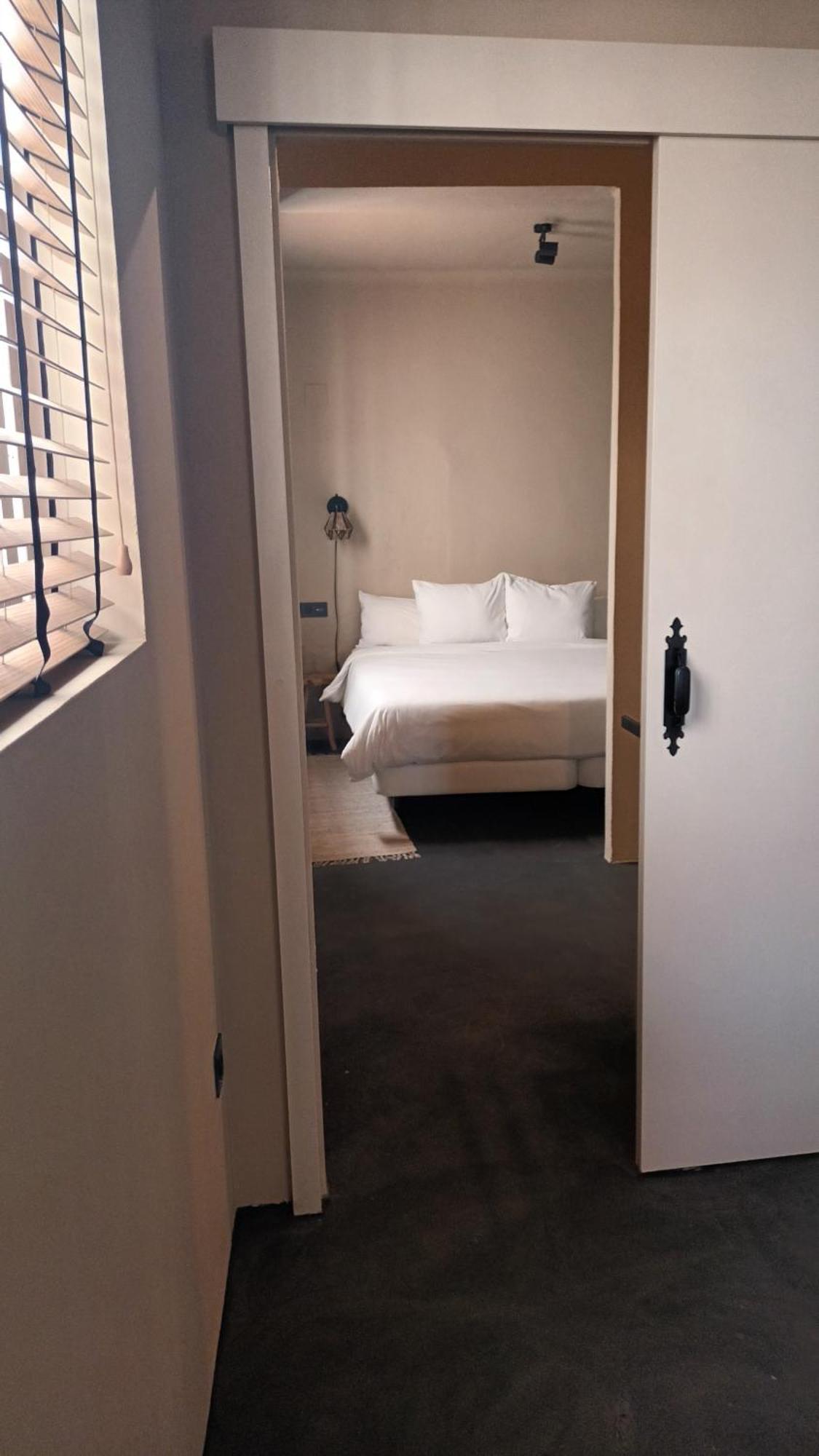 Playa 45, First Line Beach House マラガ エクステリア 写真